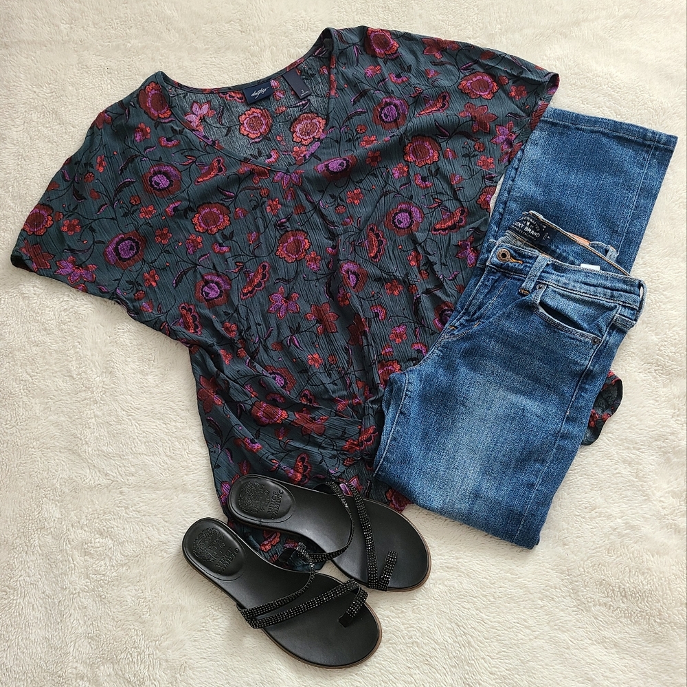 Daytrip Floral Crinkle Top Size Small
